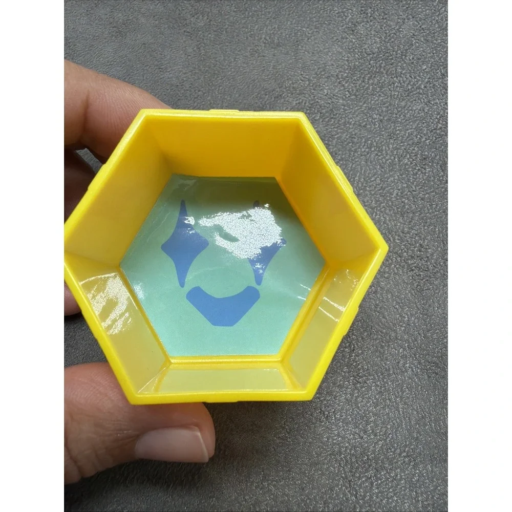 Bee Swarm Simulator Mini Series 1 Diamond Bee Figure & Comb